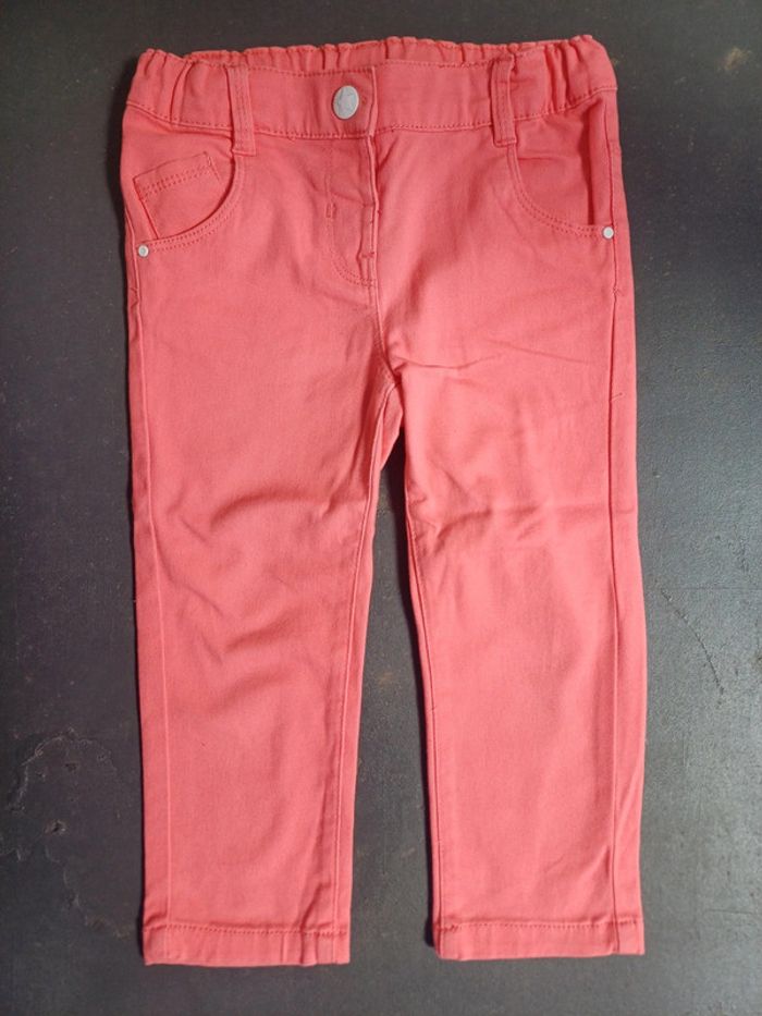 Pantalon taille 24 mois