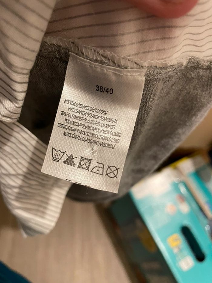 Joli haut taille 38/40 - photo numéro 6