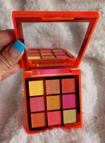 Palette Huda Beauty Neon Orange Obsessions
