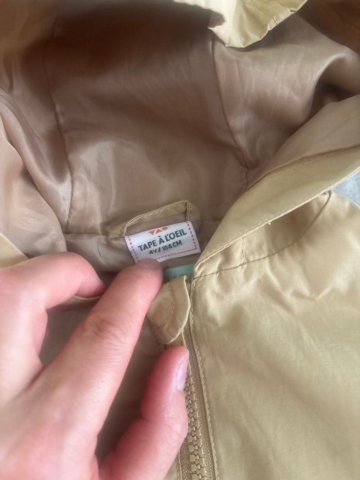 Veste k-  way - photo numéro 2