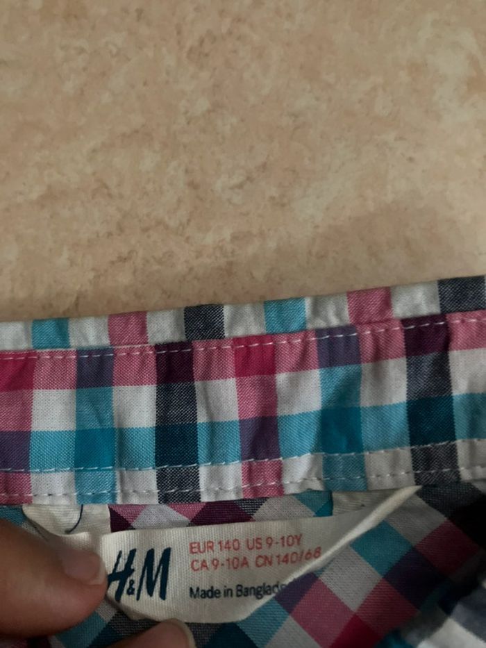 Chemise garçon H&M – manches courtes – taille 9-10 ans - photo numéro 5