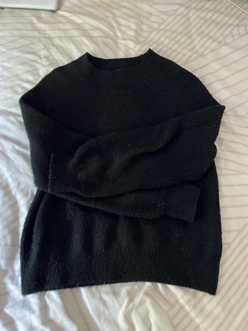 Pull noir