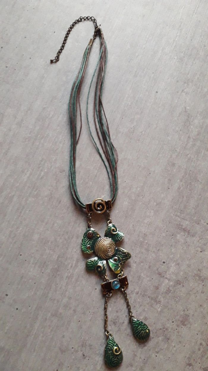 Collier
