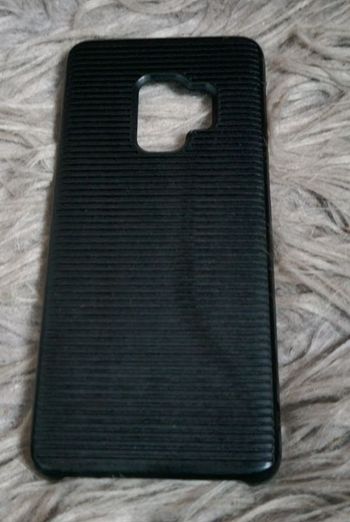 Coque Samsung Galaxy S9 noir avec relief