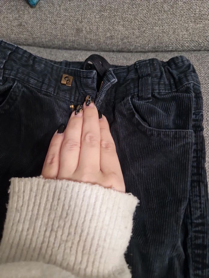 Jeans noir - photo numéro 3