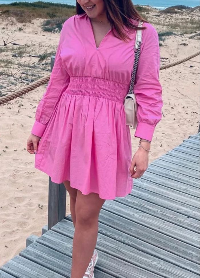 Robe courte