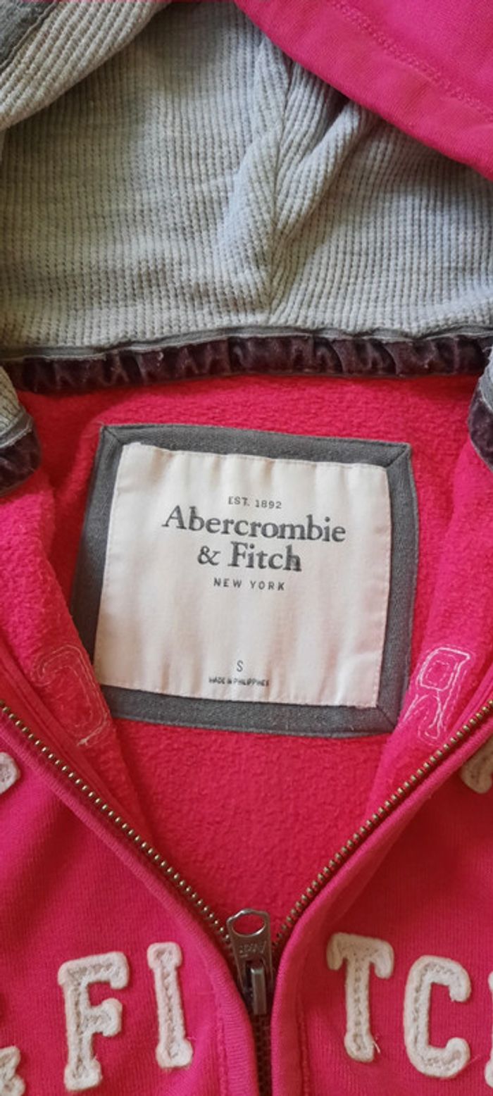 Sweat capuche Abercrombie - photo numéro 3