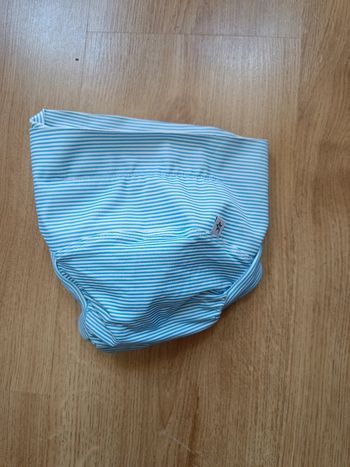 Couche de bain, absorbants et voiles