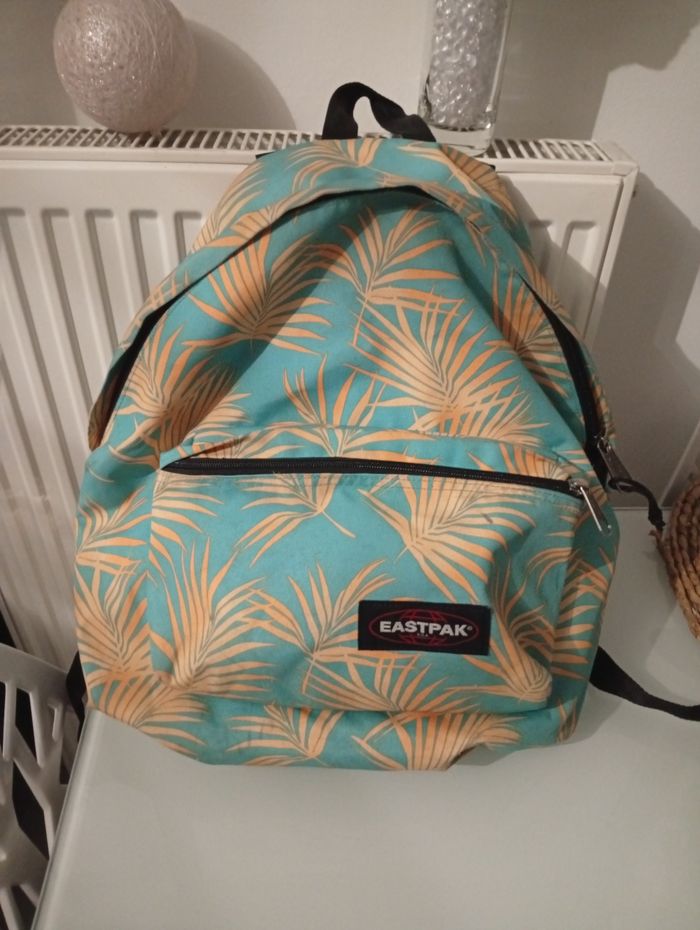 Cartable Eastpak - photo numéro 2