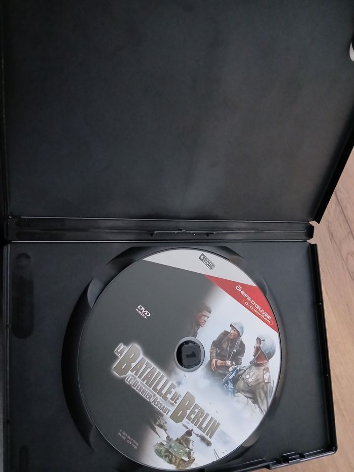 DVD LA BATAILLE DE BERLIN - photo numéro 3
