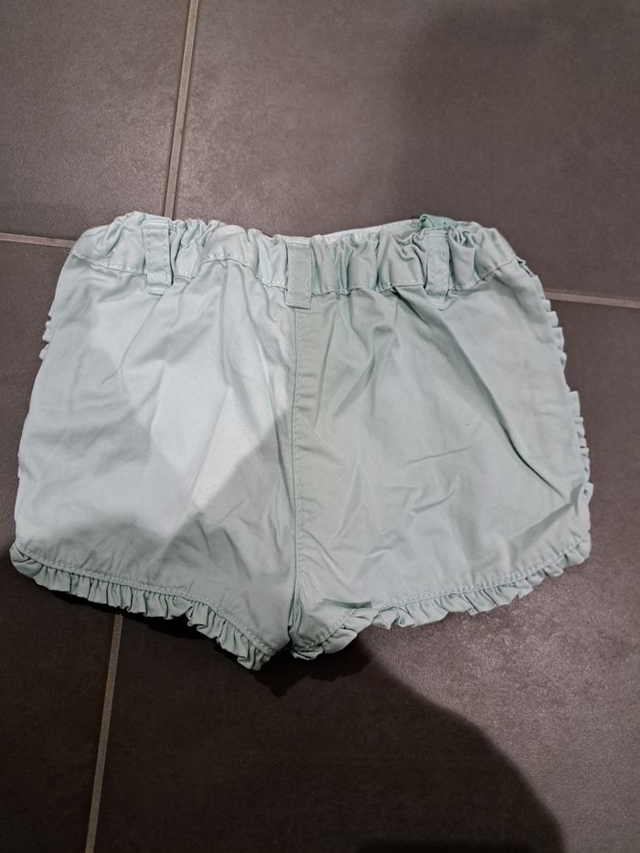 Short 24 mois couleur menthe claire kiabi - photo numéro 2