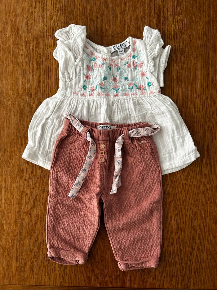 LOT 100 vêtements fille 6 mois