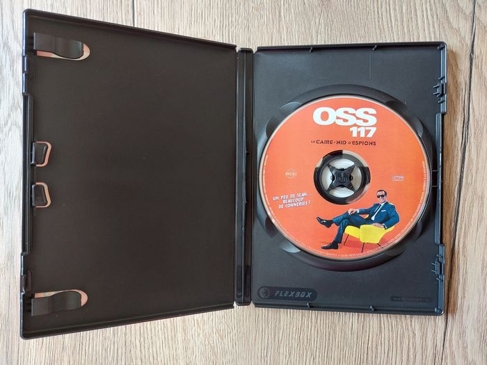 DVD "OSS 117 Le Caire nid d'espions" Jean Dujardin Bérénice Béjo - photo numéro 7