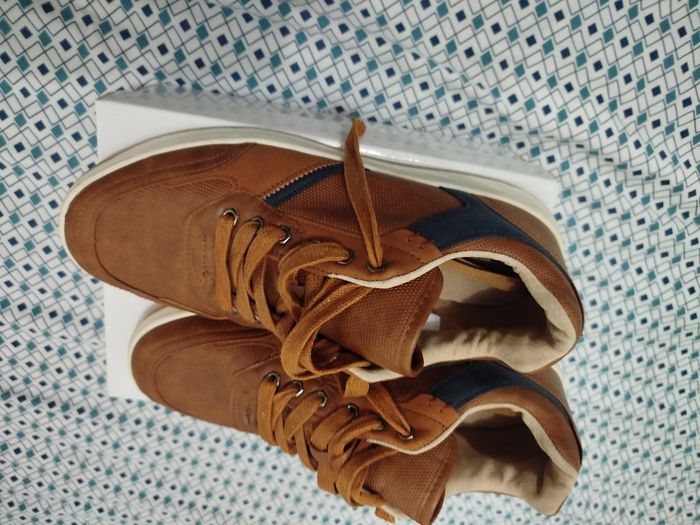 Chaussures homme neuve - photo numéro 2