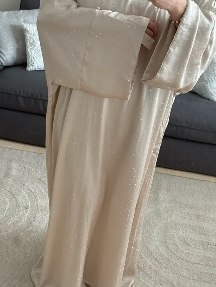 Abaya Elmira beige - photo numéro 2