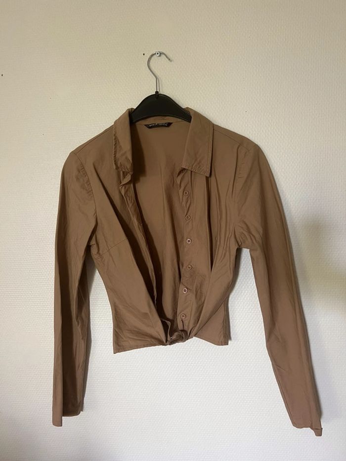 Chemise courte camel avec noeud