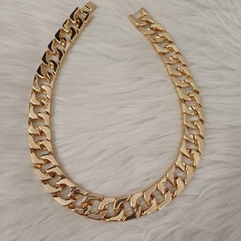 Important collier en acier inoxydable