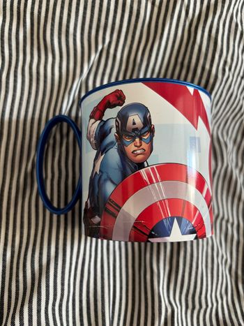 Tasse Avengers neuve