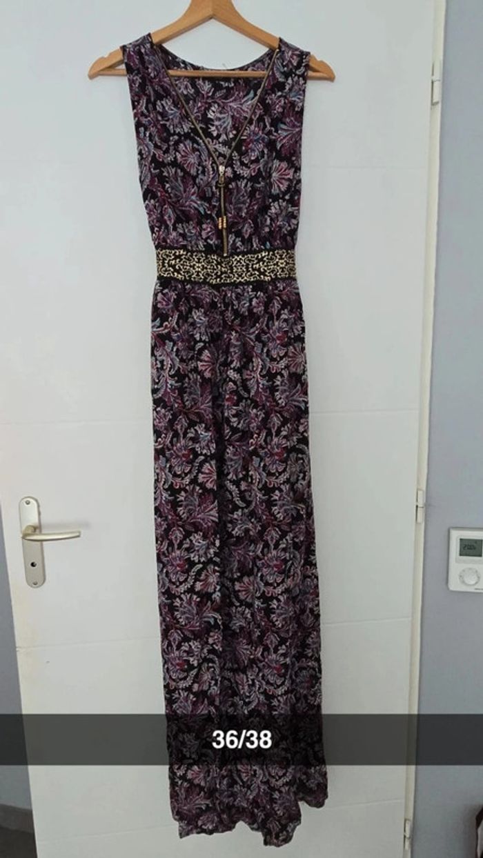 Robe longue mauve et noir
