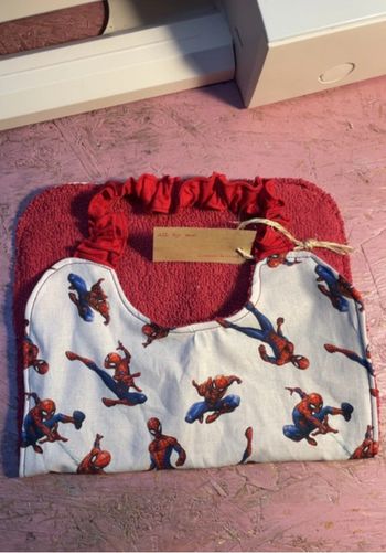 Bavoir cantine maternelle