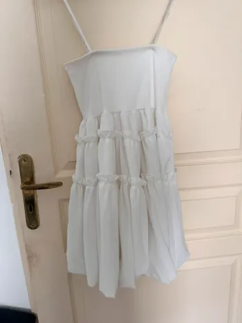 Robe blanche YesStyle