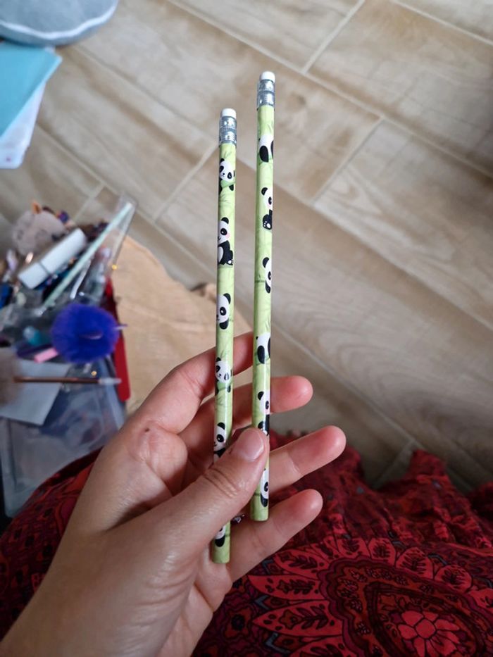 Lot de 2 crayons de bois Panda - photo numéro 2