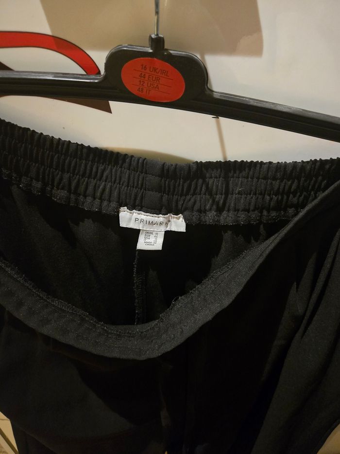 Pantalon noir à taille élastiquée T.44 Primark - photo numéro 4