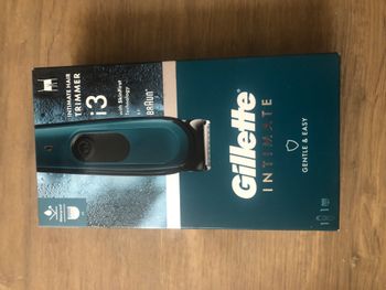 Tondeuse Intimate GILLETTE Neuve