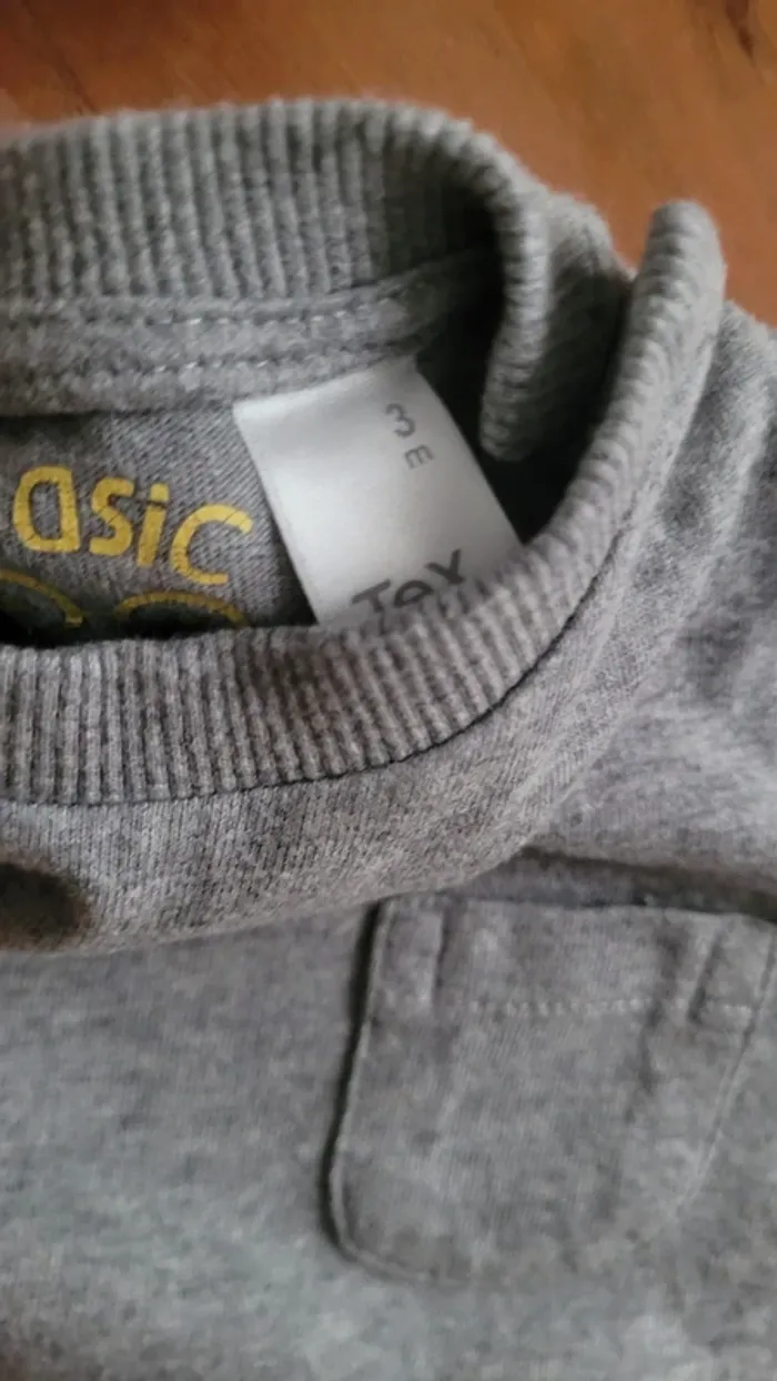 T-shirt garçon 3 mois - photo numéro 3