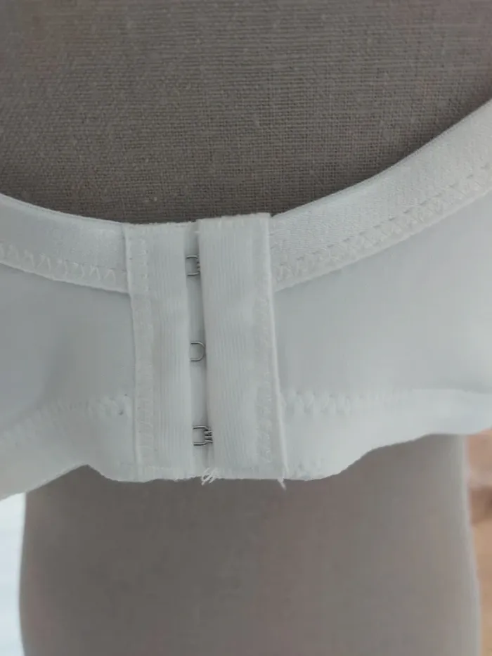 SG neuf sans armature 115Ð - photo numéro 4