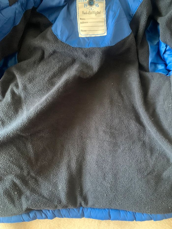 Très jolie doudoune garçon 4 ans - photo numéro 7