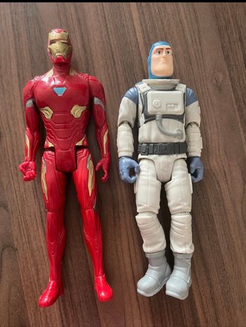 Lot Iron man et buzz l’éclair