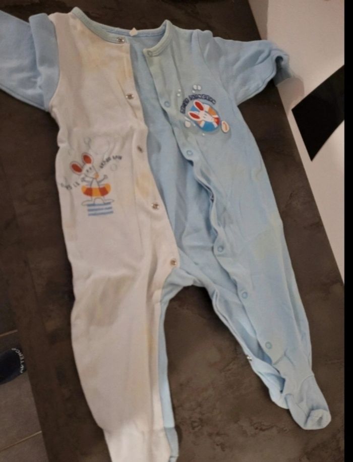 Lot 5 pyjamas 12 mois - photo numéro 4
