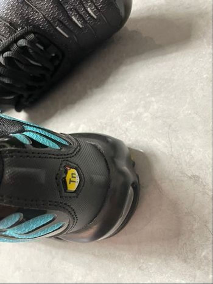 Nike tn noir bleu 31 - photo numéro 3