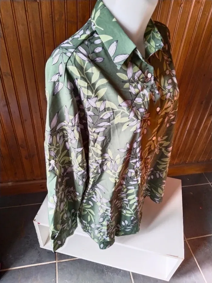 Blouse/tunique femme marque Melya Melody taille 48/50 - photo numéro 6