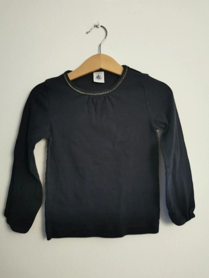 Tshirt longues manches 4 ans