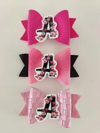 Lot de 3 barrettes pinces cheveux lettre A neuf