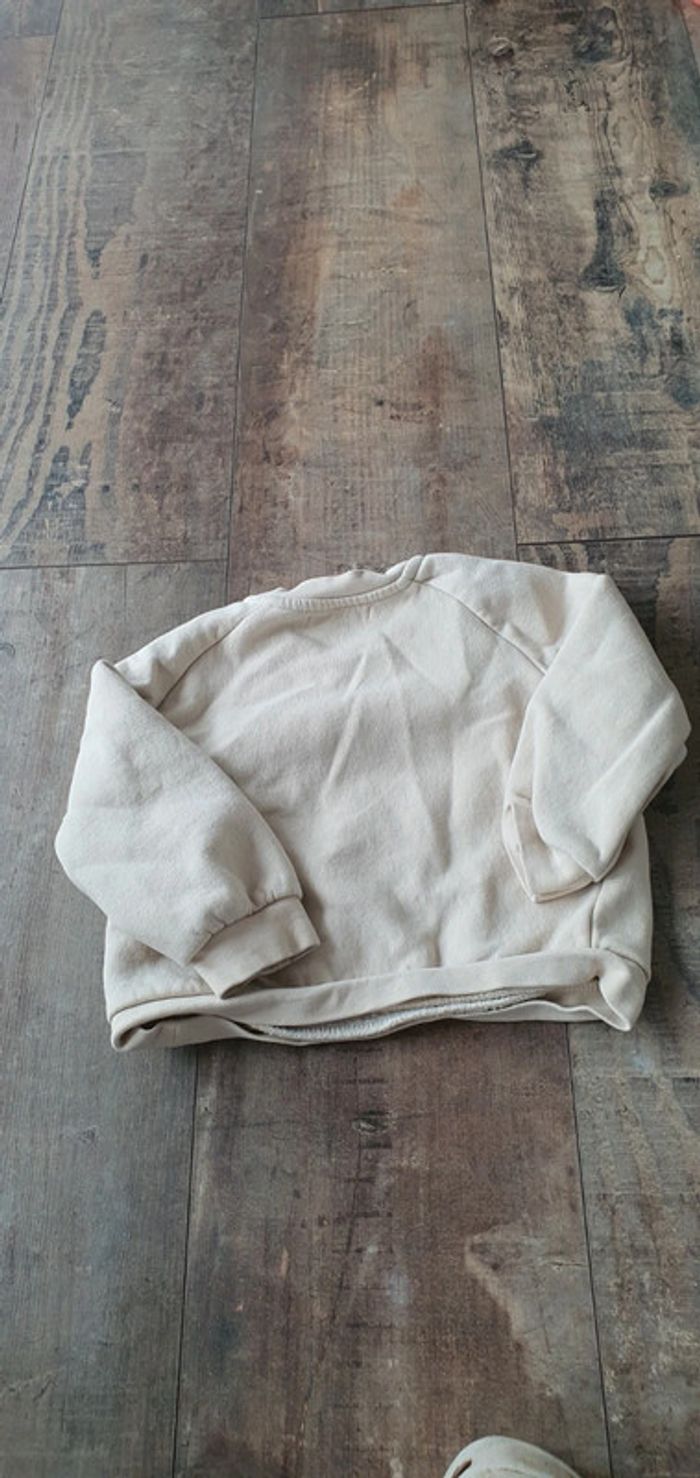 Pull Vertbaudet 2 ans en très bon état - photo numéro 3