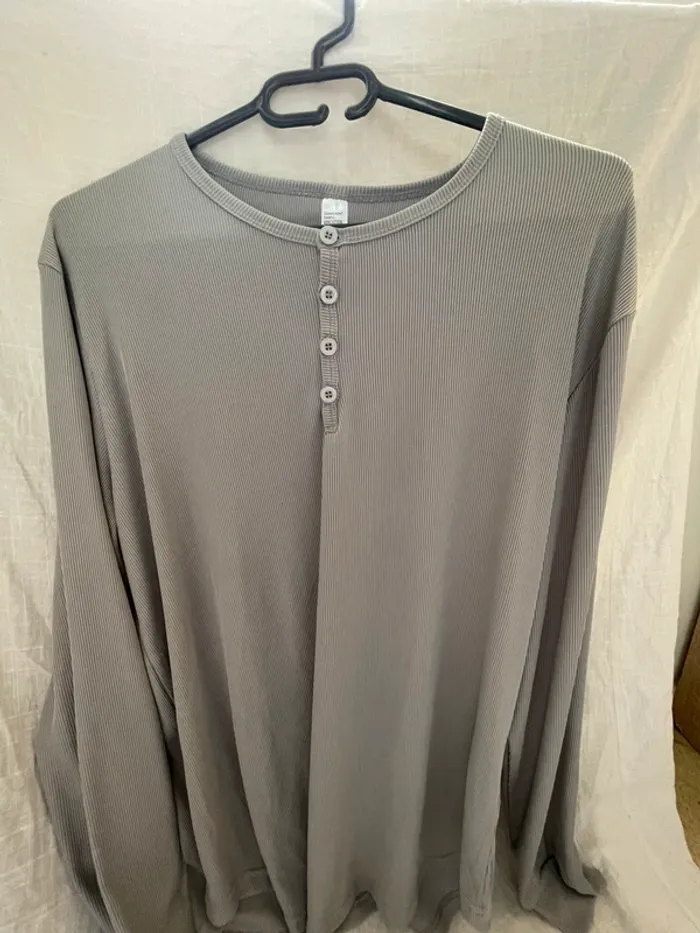Tee-shirt homme manches longues – Taille M – Gris