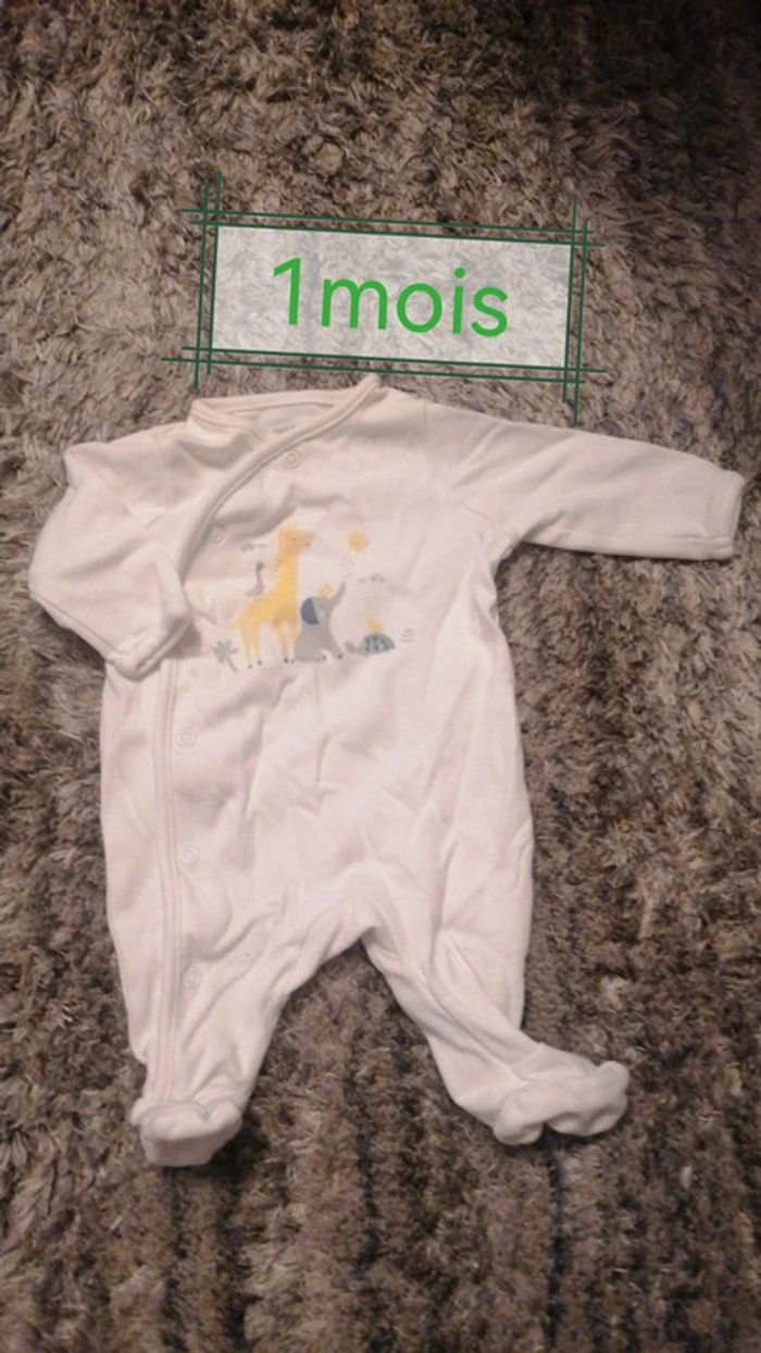 Pyjama 1 mois