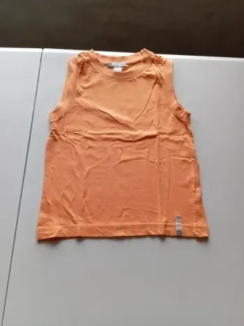 Tee shirt sans manche
