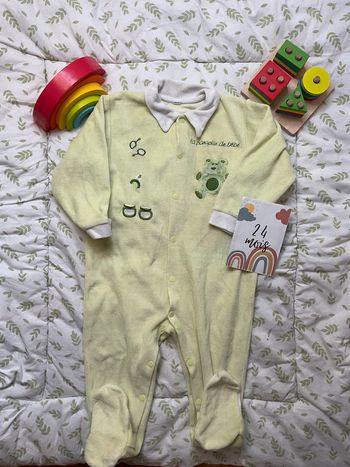 pyjama grenouillère en velours vert et blanc 24 mois ouverture devant