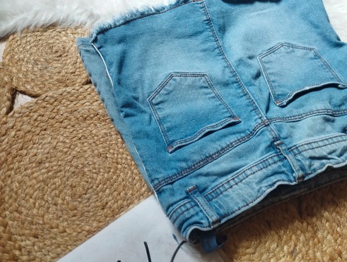 Lot jupes en jean 5/6ans - photo numéro 8