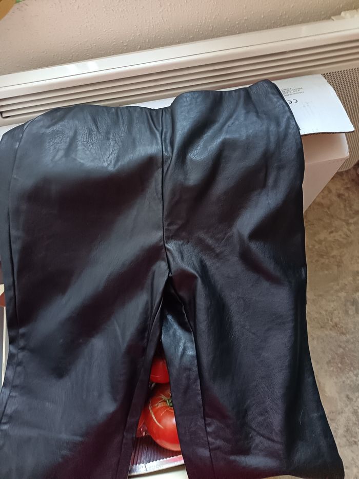 Pantalon Promod noir cuir 38 - photo numéro 2