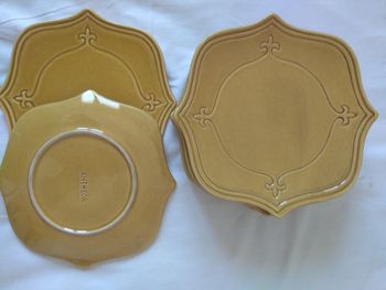 9 assiettes à dessert /hors d’œuvres Anthéor