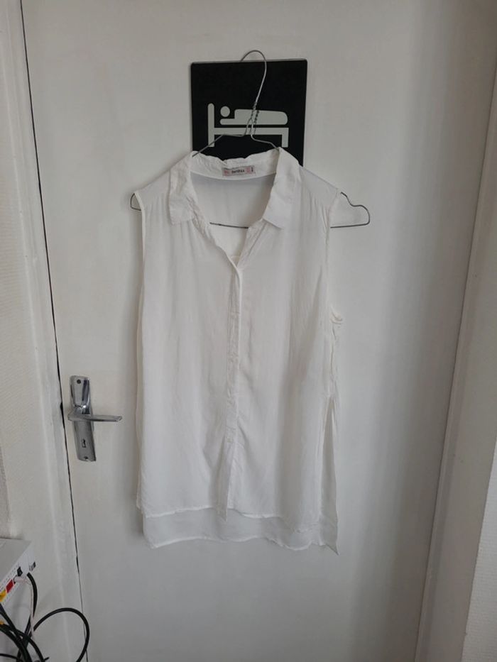 Chemise sans manche blanche