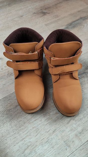 Chaussure type chaussures de marche 31