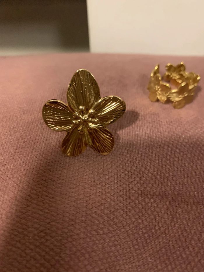bagues fleurs dorés - photo numéro 2