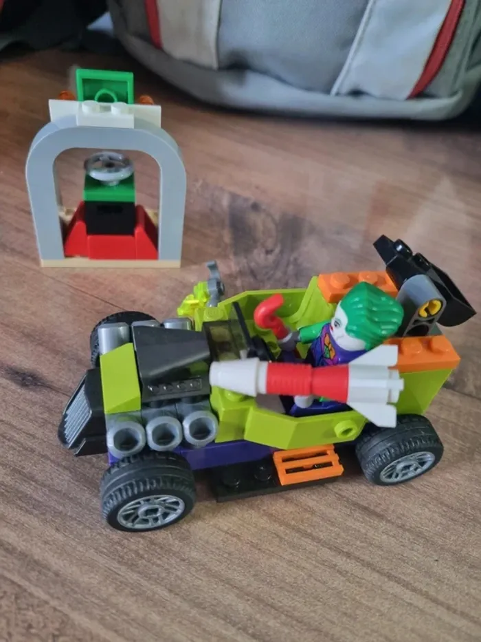 Lego Batman VS Joker - photo numéro 7