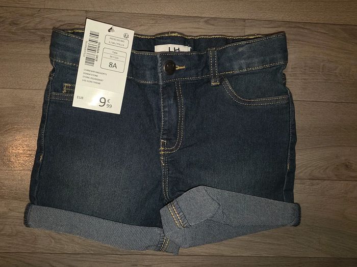 Short 8 ans